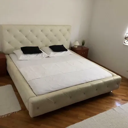Neea Stinjan -free Parking Appartement *